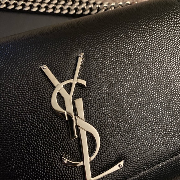 Small Kate Chain Crossbody Bag
SAINT LAURENT - Picture 7 of 9